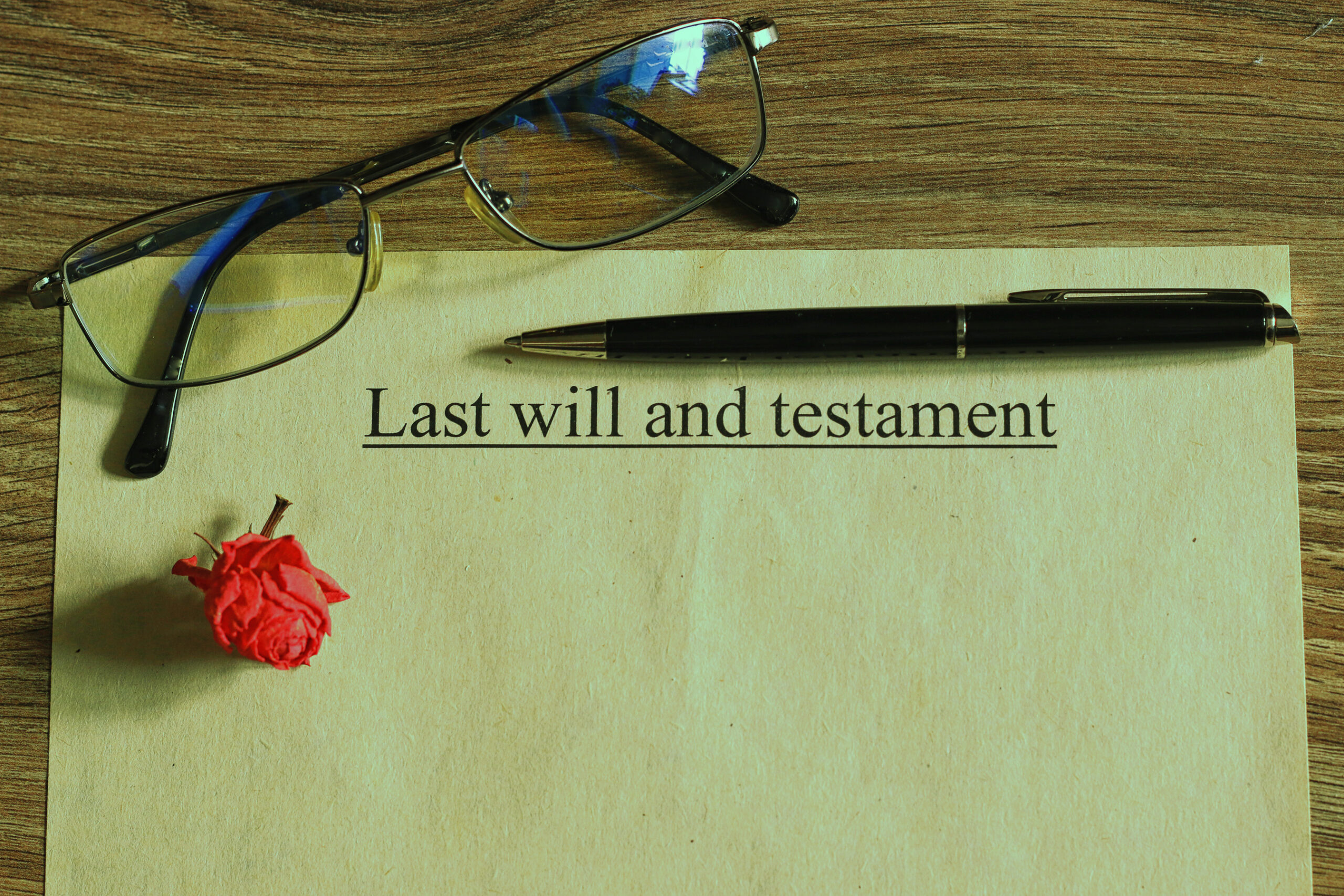 last will and testament glasses pen